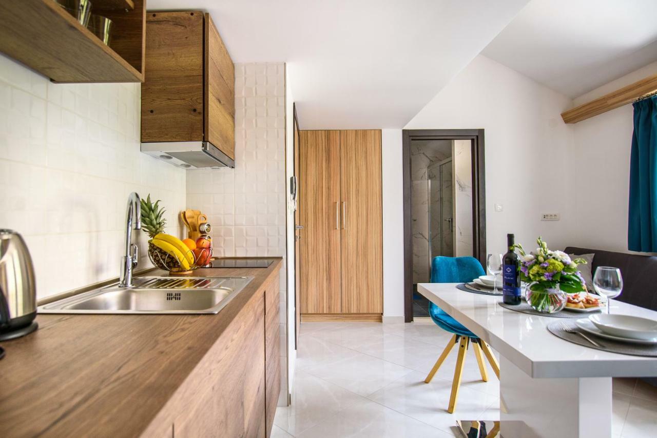California Apartments 3 دوبروفينك المظهر الخارجي الصورة